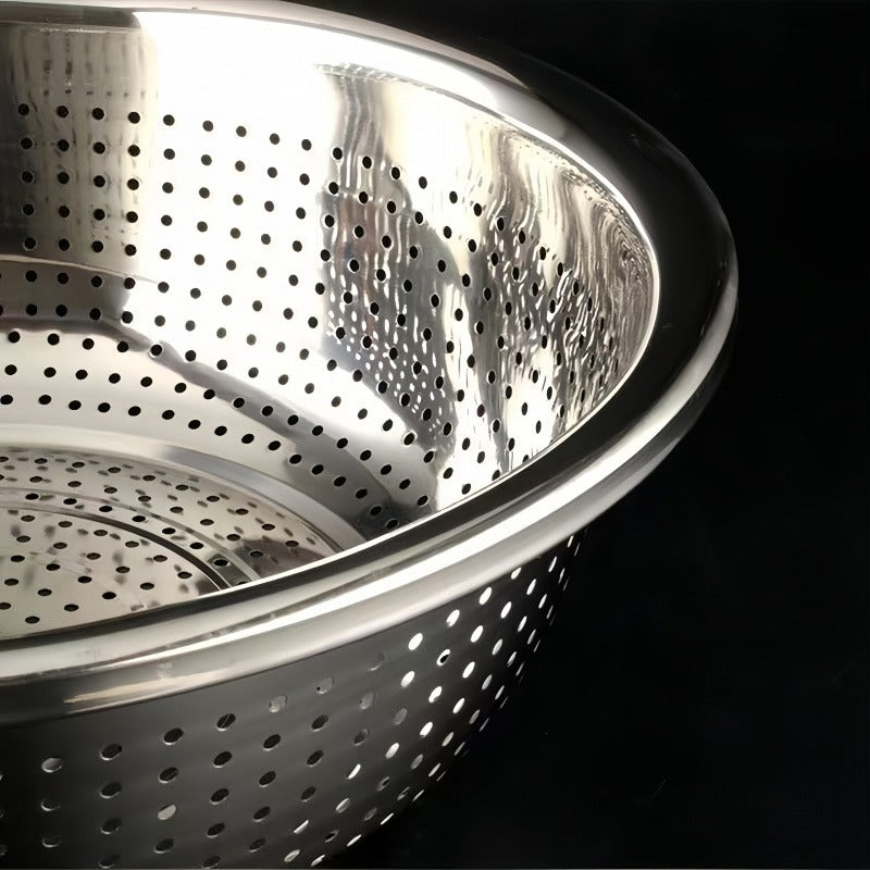 Kitchen Colander for Washing, Draining, and Filtering Vegetables, Rice, and Fruits - Food-Safe Household and Commercial Use, Fruit Filtering | Sleek Kitchenware | Foodsafe Material, Kitchen Strainer for Food